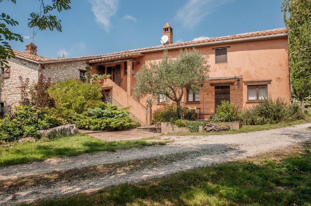 Il Tamantino Villa Gubbio Luaran gambar